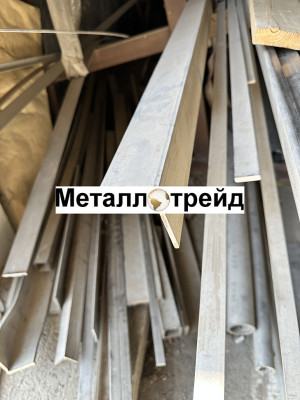 Уголок нержавеющий 304/304L 25x25x3 мм