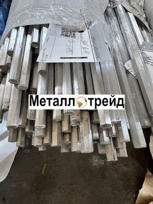 Шестигранник нержавеющий 12х18н10т 30 мм ТУ 14-1-3957-85,ГОСТ 8560-78,гр.в,н,h11,РТТ(мон=50кг)